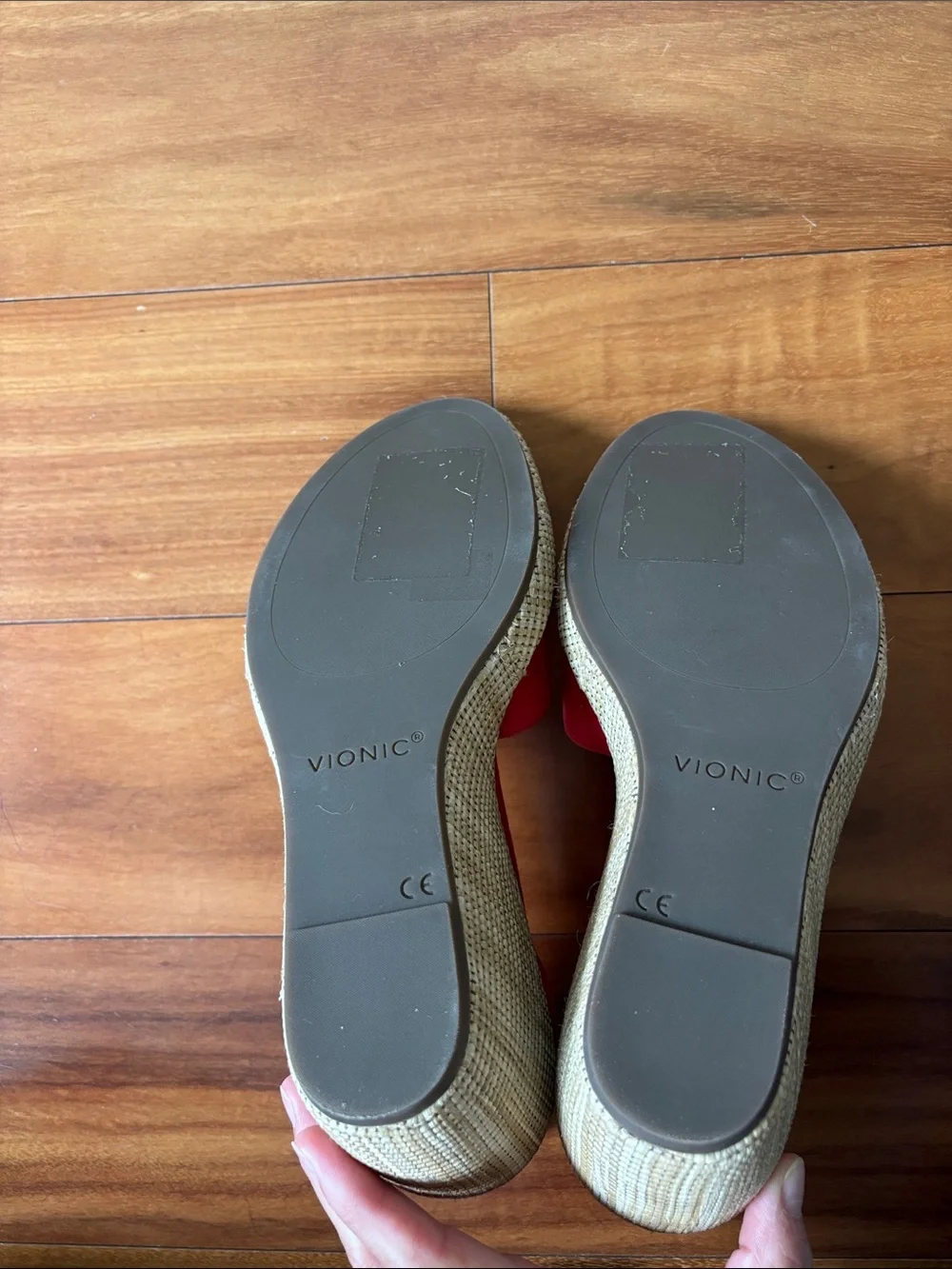 NWT Vionic wedge heels